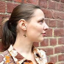 Elizabeth Winters's Instagram, Twitter & Facebook