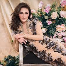 The official page of luna maya just a page for all of us to get more information about me. Luna Maya Lunamaya26 Twitter