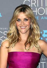 Your hair will be away from your face and body, while still looking super cute. 73 Sweet Long Layered Haircuts For The Summer