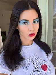 What's everyone wearing for the P.O.P tour ? : r/MarinaAndTheDiamonds