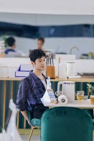 中餐厅5》喜迎开业黄晓明丁真上演“突然的拥抱”_中国影视网