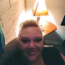 Lois Wing's Instagram, Twitter & Facebook