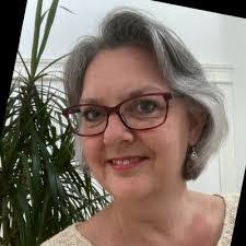 Darlene Higginbotham's Instagram, Twitter & Facebook