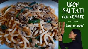 Udon saltati con verdure e gamberi. Udon Saltati Con Verdure Youtube