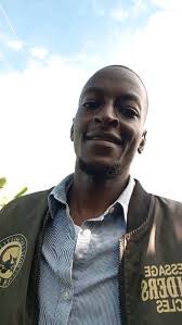 Edwin Kinyanjui Muthira (@edu_mhesh) • Instagram फोटोहरू र भिडियोहरू