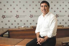See more of mario desbordes on facebook. Mario Desbordes Es Ratificado Como Presidente De Rn Y Llama A No Cometer Los Errores Del Pasado Trends Latinos