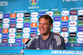 Peter thomas anthony manuel was born in new york on march the 15th 1926 to scottish parents. L9vnueyfycjvlm