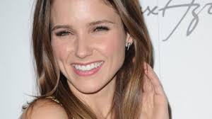 Photo : Jennifer Love Hewitt, Katrina Bowden, Rose McGowan sur le front-row  du défilé Max Azria durant la Fashion Week de New York, le 13 février 2011. 