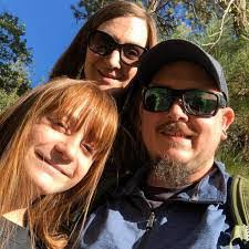 Nicole Scrivner's Instagram, Twitter & Facebook