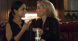 A seemingly cold but very passionate policewoman goes head to head with a seemingly passionate father who is in fact a cold serial killer in this procedural out of belfast. The Fall Episode 3 Review Stella Gibson Knows It S Paul Spector Not The End But Another Beginning Huffpost Uk