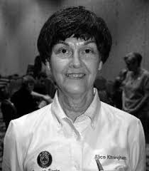 Berkowitz-Glasson lead LM Women's Shuttle service for restaurants