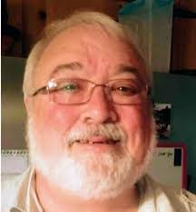 Lee Buzzard's Instagram, Twitter & Facebook