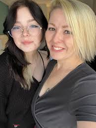 First holiday home for many of my daughters high school friends. I must say  every single one of her friends either went off to college, Trade school or  military. They are all