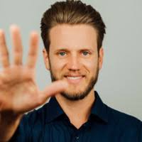 1100+ Profile mit dem Suchbegriff „Erik (.“