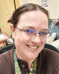 Laura Egli's Instagram, Twitter & Facebook