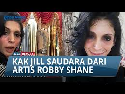 MENGENAL KAK JILL Tiktoker Penjual Gorden, Ternyata Saudara dari Artis  Robby Shane