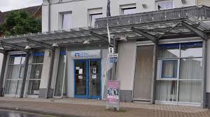 This applies to customers as well as to. Hammersbach Nidderau Vr Bank Streicht Angebote In Markobel Erbstadt Und Eichen Nidderau