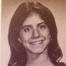 Nora Morrow's Instagram, Twitter & Facebook