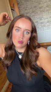 Nicole Gleeson (@nicolexgleeson)