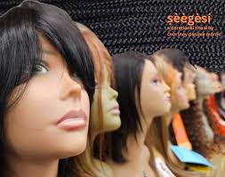 Șèègèsí (pronounced shay-gay-see) is a durational performance that explores  the ritual of hair braiding as a practice of survival. On Saturday, Nov.  29, performance and visual artist Courtney Desiree Morris installs braid