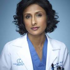 Vince Shell Top worn by Hilary Starr (Sarayu Rao) as seen in Expats  (S01E06)