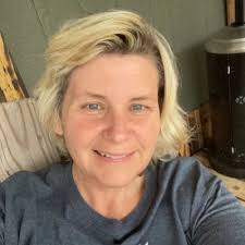 Tonya Cates's Instagram, Twitter & Facebook