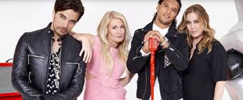 Rachel kramer, met wie hij in 2005 meedeed aan het nationaal songfestival, zong haar longen uit haar lijf terwijl de coaches met hun rug naar haar toe zaten. The Voice Of Holland 2010