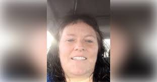 Hannah Rowland's Instagram, Twitter & Facebook