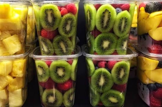 It might be convenient, but buying pre-cut fruits and veggies could be  risky business - here's why | News24