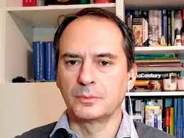 Среди прочего, он участвовал в расследовании . Newsru Com Zhurnalist Hristo Grozev Gotovit Publikaciyu O Pokusheniyah Otravitelej Iz Fsb Na Drugih Obshestvennyh Deyatelej Pomimo Navalnogo