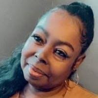 Rena Taylor's Instagram, Twitter & Facebook