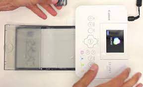 Turning photos into beautiful lasting prints with the selphy cp810 is so easy. ÙƒØ§Ù†ÙˆÙ† Selphy Cp810 Ø·Ø§Ø¨Ø¹Ø© Ø§Ù„ØµÙˆØ± Ø§Ø³ØªØ¹Ø±Ø§Ø¶ ÙˆØ§Ù„Ù…ÙˆØ§ØµÙØ§Øª ÙˆØ§Ù„Ø§Ø³ØªØ¹Ø±Ø§Ø¶Ø§Øª