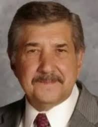 Leo Lilly's Instagram, Twitter & Facebook