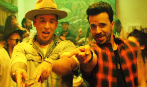 Ay fonsi dy oh oh no, oh no oh yeah diridiri, dirididi daddy go sí, sabes que ya llevo un rato mirándote tengo que bailar contigo hoy (dy) vi que tu mirada ya estaba llamándome muéstrame el camino que yo voy. Despacito Lyrics In English Luis Fonsi Daddy Yankee Justin Bieber Translated Music Entertainment Express Co Uk