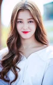 Nancy: The Queen of Momoland and Korean Beauty