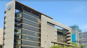 原名 set電視台 ，後改為 setn ，2000年代中改為三立新聞台，2014年11月1日，啟用高畫質版本「 三立新聞台hd 」，但實際播出畫質依然是標準畫質，從2015年3月9日的《早安新鮮聞》開始，正式以. Nbwfbh 6ocipim