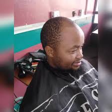 Transformative Haircut in Mthatha: Sister Can't Recognize Bald Man!