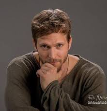 Sand Dollar Cove just finished playing. Chad Michael Murray sure can kiss!  💋