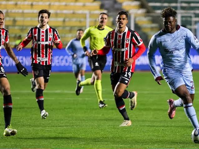 Na altitude, S&atilde;o Paulo e Bol&iacute;var empatam em 1 x 1 pela Sul-Americana