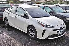 The 2005 toyota prius is an extremely fuel efficient hybrid offering a larger stance this model year. Toyota Prius Wikipedia