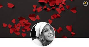Sono quasi 10 mesi che stiamo insieme e il mio amore giusto per pronunciare frasi impegnative e cariche di sgnificato che esprimano con forza il sentimento che unisce due persone che hanno costruito una. Allestimento Vetrine Per San Valentino Idee Pratiche Da Realizzare