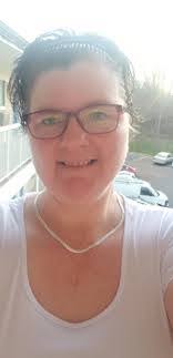 Crystal Benge's Instagram, Twitter & Facebook