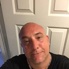 Yard Cleanup and Debris Removal Services in Algonquin, IL