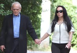 Στις 11 απριλίου 2012 ο πρώην υπουργός άμυνας συνελήφθη με την κατηγορία της νομιμοποίησης εσόδων από . Akhs Tsoxatzopoylos Nea Zhmia Gia To Dhmosio Epi Ypoyrgias Toy Apokalypse H Eisaggelia Diaf8oras Mononews