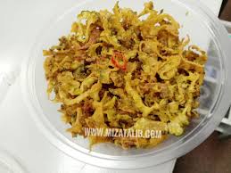 Hari ini kami akan mengongsikan kepada anda resepi pisang goreng yang rangup dan sedap yang dikongsikan oleh zalina zolkiply di facebook yang telah mendapat perkongsian ramai. Resepi Peria Goreng