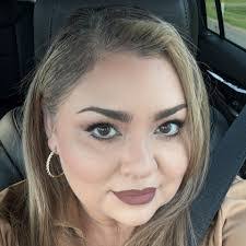 Melanie Bonkowski's Instagram, Twitter & Facebook