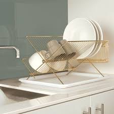 20 Accessoires Deco Pour Une Cuisine Stylee Fonctionnelle Cuisine Doree Egouttoir Vaisselle Vaisselle Design