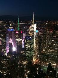 Nighttime In New York From The Top Of The Empire State Building Dream City Places In New York Nyc Pics