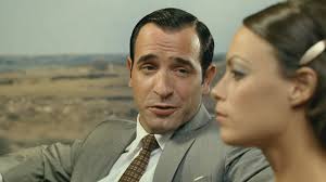 Il s'agit du onzième film mettant en scène le personnage d'oss 117 et du troisième volet de la saga parodique portée par l'acteur jean dujardin, dont les deux premiers films, le caire, nid d'espions (2006) et rio. Voici Enfin La Premiere Image D Oss 117 Alerte Rouge En Afrique Noire Gq France