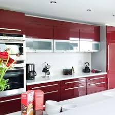 Colour blocking, a technique that involves pairing two or more bold colours together, is a popular trend in interior design, and can be easily achieved in the kitchen by contrasting cabinets with countertops and wall finishes. Burgundy Color Scheme Kitchen Ideas Kitchen Design Color Kitchen Room Design Interior Design Kitchen
